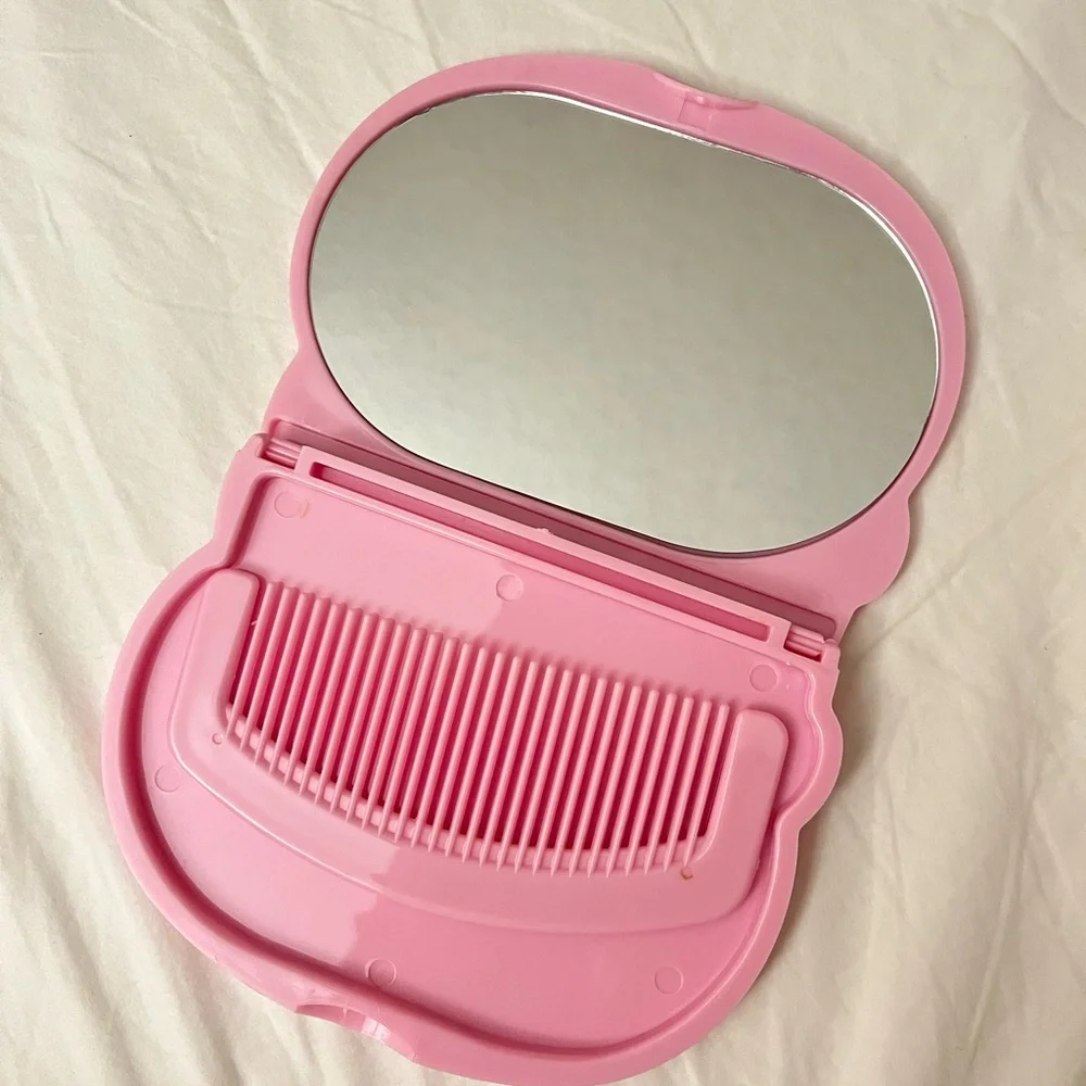 Hello Kitty compact mirror - Picture 2 of 2
